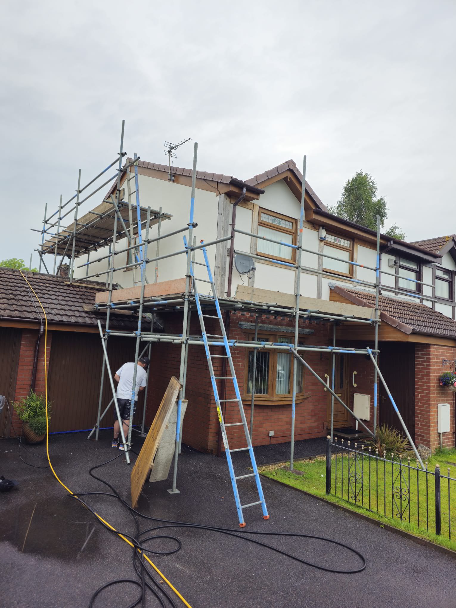 About AJM Pro Rendering in Oldham - AJM Pro Rendering Solutions